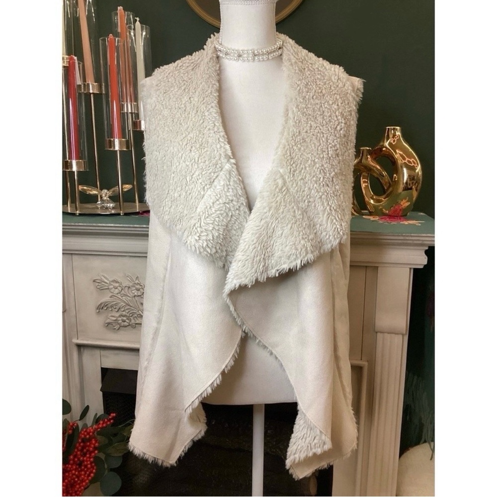 Knox Rose Ivory Faux Suede Sherpa Open Front Vest Womens Medium